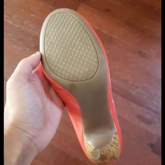 Jessica Simpson Pumps - Picture 4 of 4